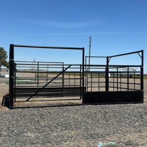 Horse Feeder Stall front